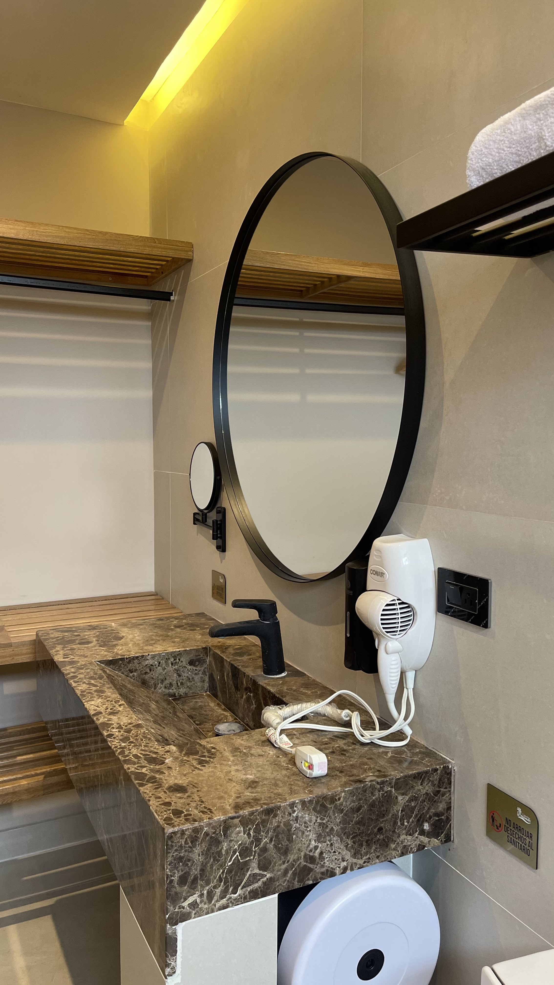 Habitación 211