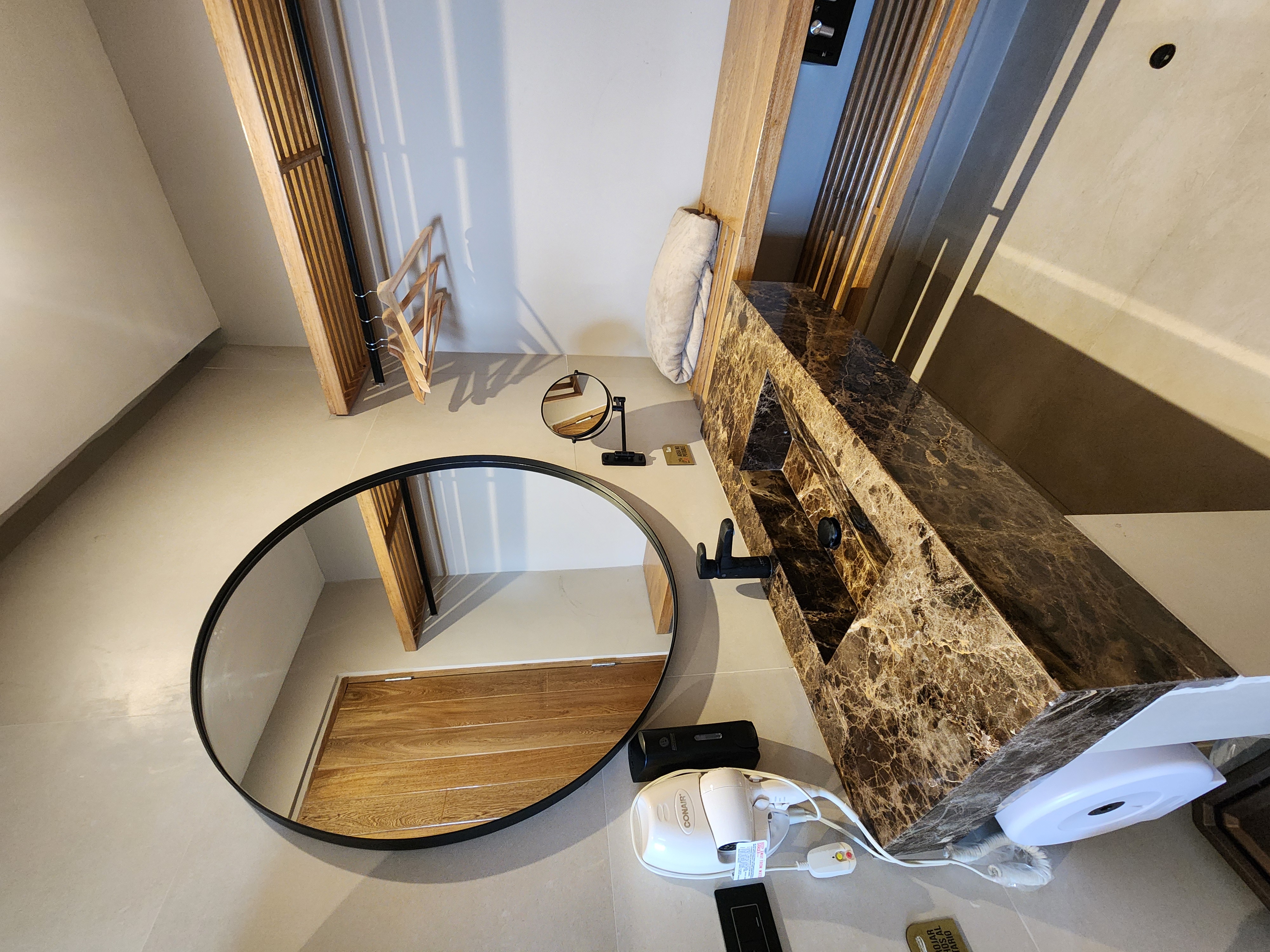 Habitación 215