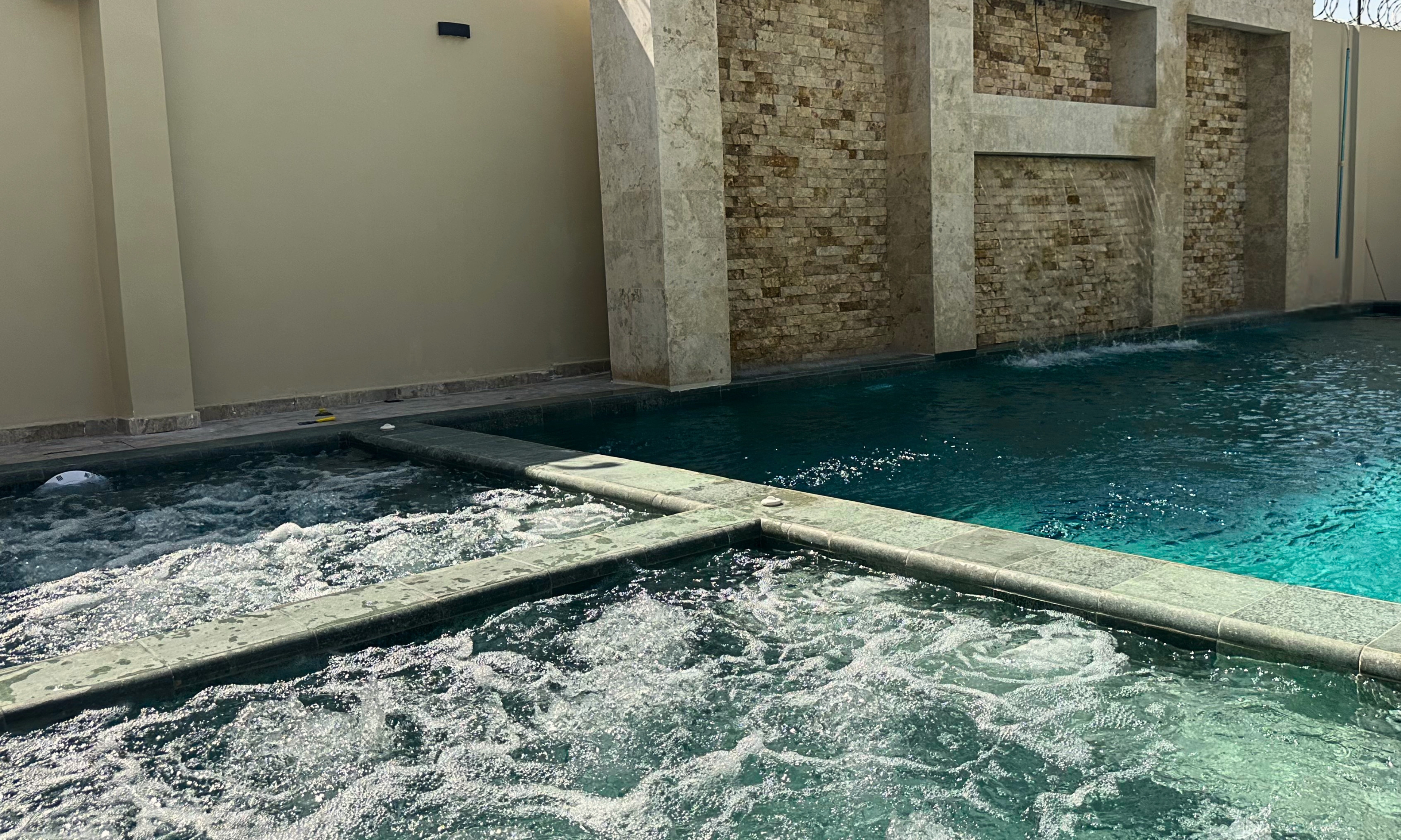 Piscina de Covemar Hotel